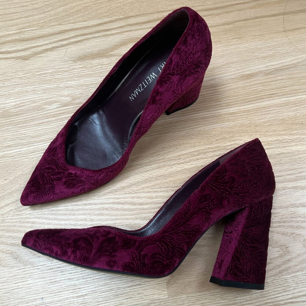 *EUC* Stuart Weitzman "The Recipe" Velvet Pumps - Red - Size 6.5W